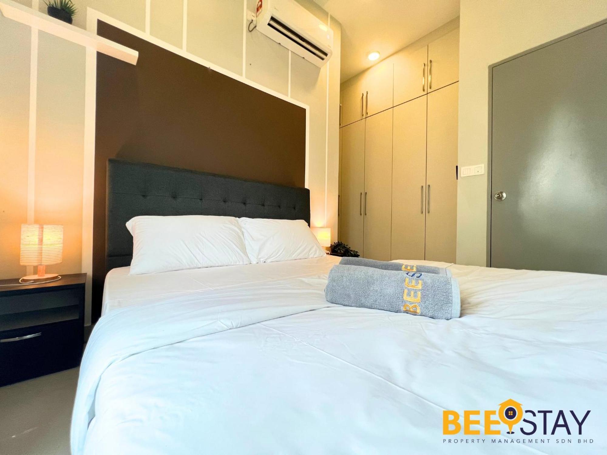 New Listing Klang With Netflix Wifi Swimming Pool View Leilighet Eksteriør bilde