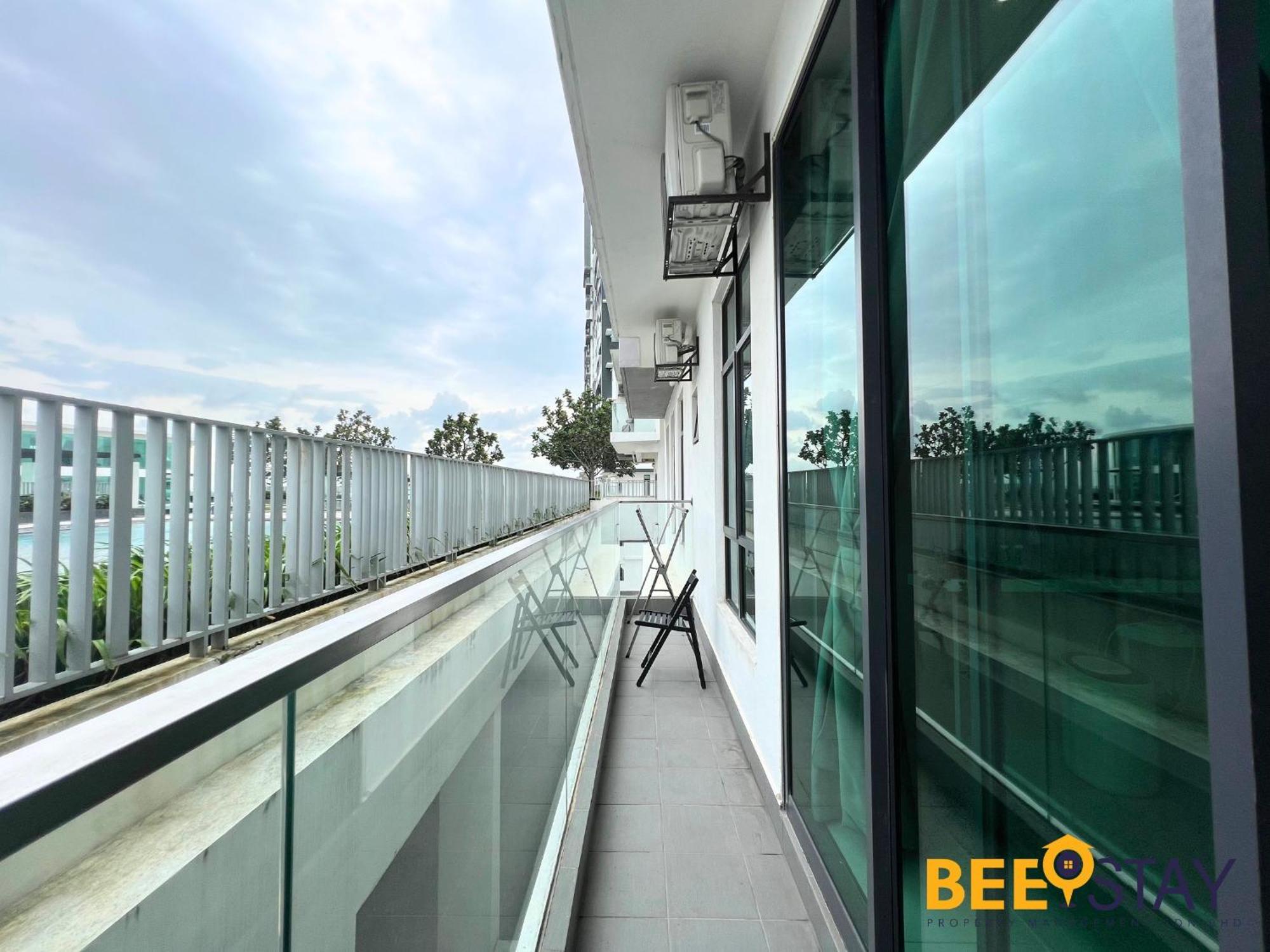 New Listing Klang With Netflix Wifi Swimming Pool View Leilighet Eksteriør bilde