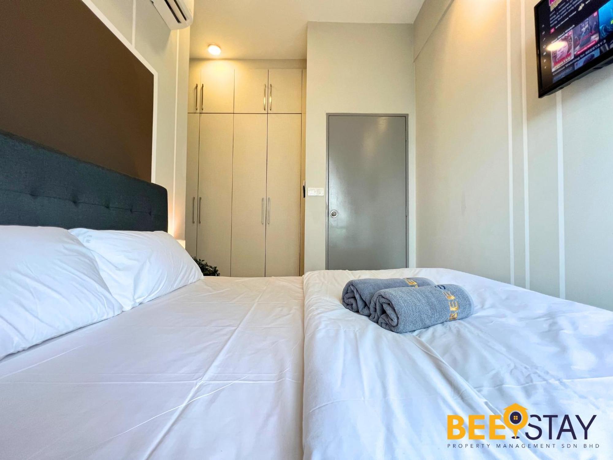 New Listing Klang With Netflix Wifi Swimming Pool View Leilighet Eksteriør bilde