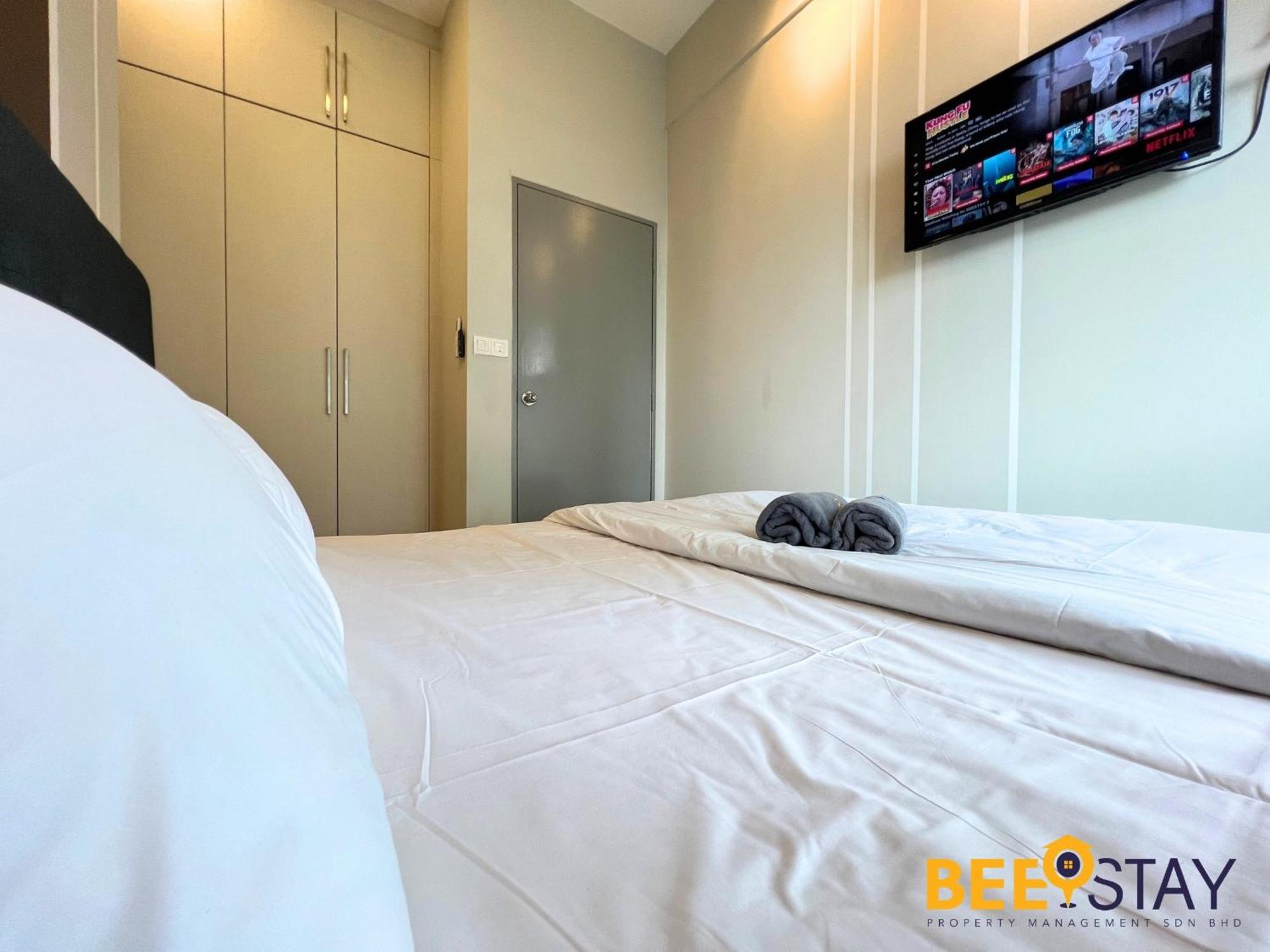 New Listing Klang With Netflix Wifi Swimming Pool View Leilighet Eksteriør bilde