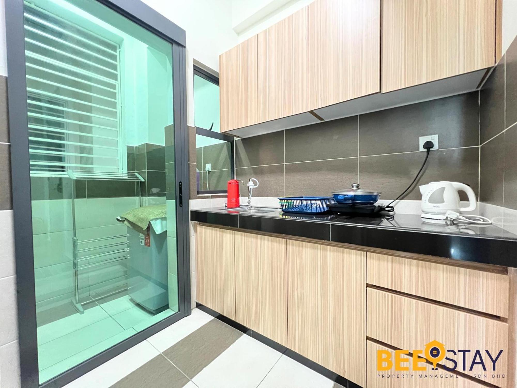 New Listing Klang With Netflix Wifi Swimming Pool View Leilighet Eksteriør bilde