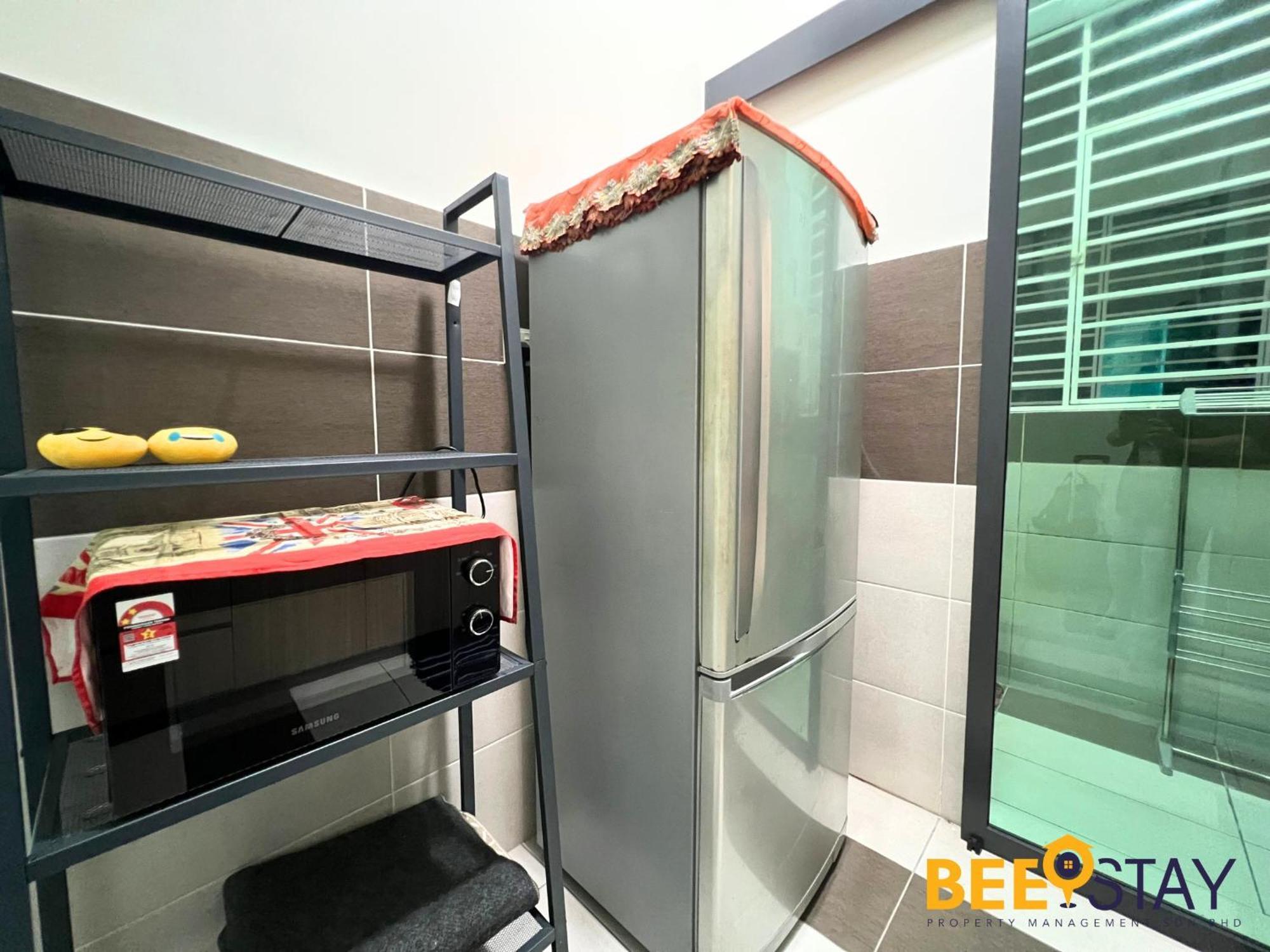 New Listing Klang With Netflix Wifi Swimming Pool View Leilighet Eksteriør bilde