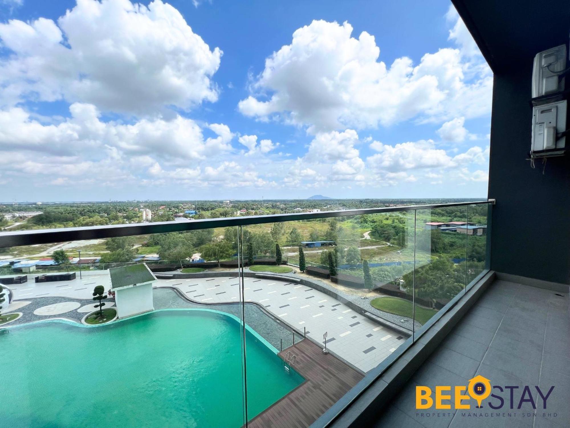 New Listing Klang With Netflix Wifi Swimming Pool View Leilighet Eksteriør bilde