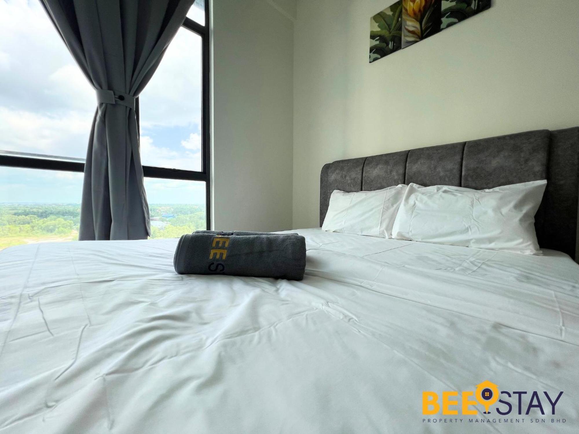 New Listing Klang With Netflix Wifi Swimming Pool View Leilighet Eksteriør bilde