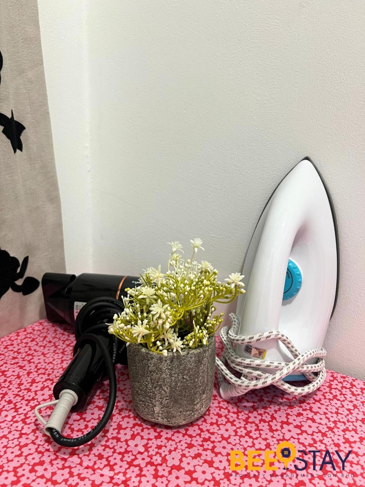 New Listing Klang With Netflix Wifi Swimming Pool View Leilighet Eksteriør bilde