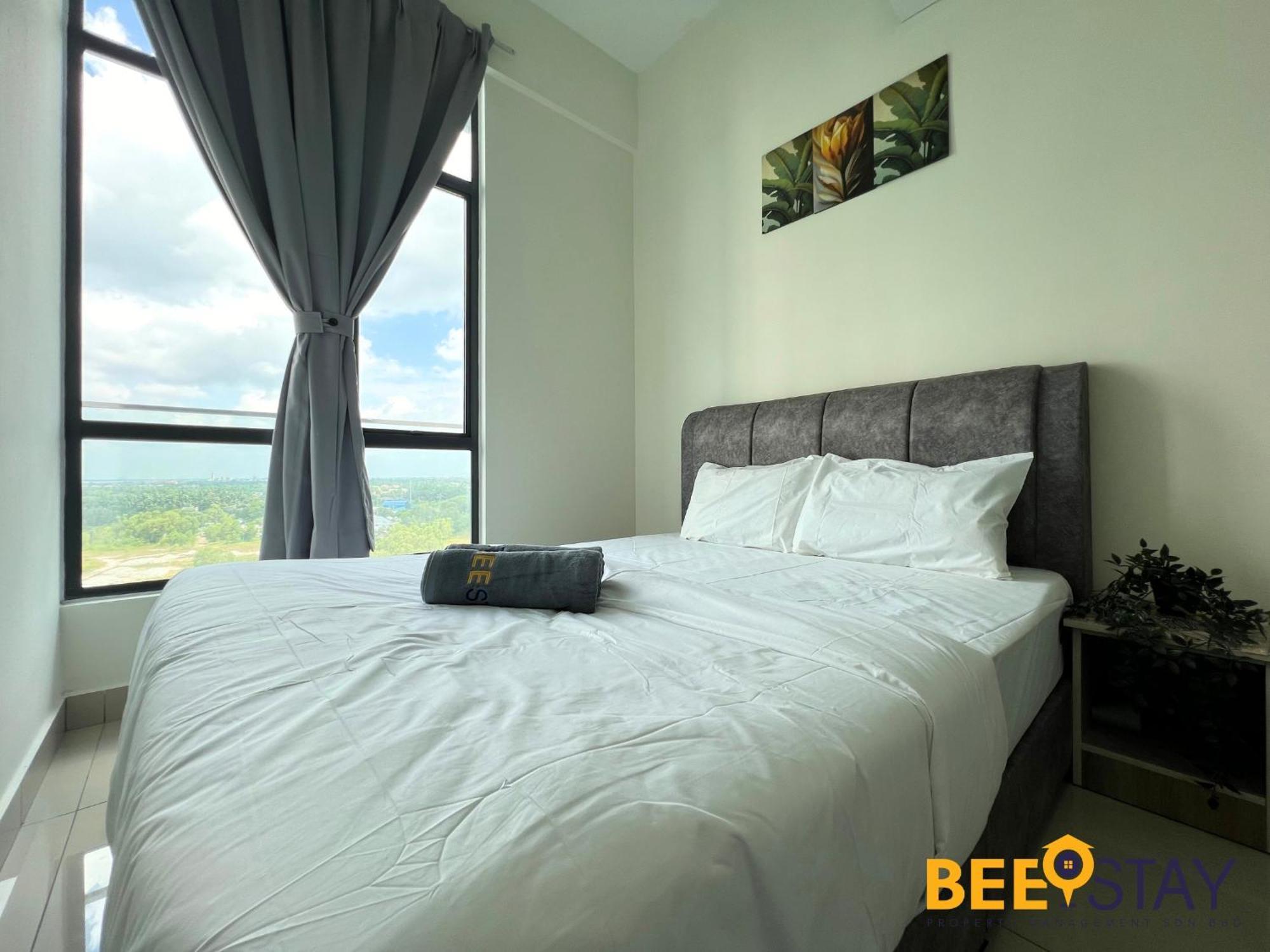 New Listing Klang With Netflix Wifi Swimming Pool View Leilighet Eksteriør bilde