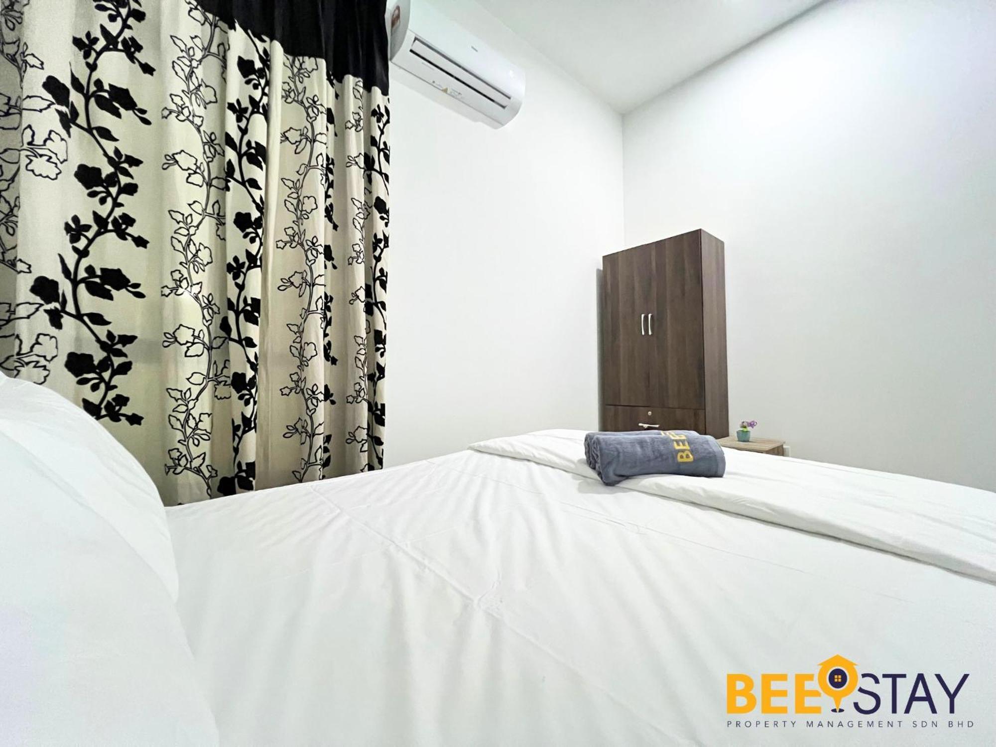 New Listing Klang With Netflix Wifi Swimming Pool View Leilighet Eksteriør bilde
