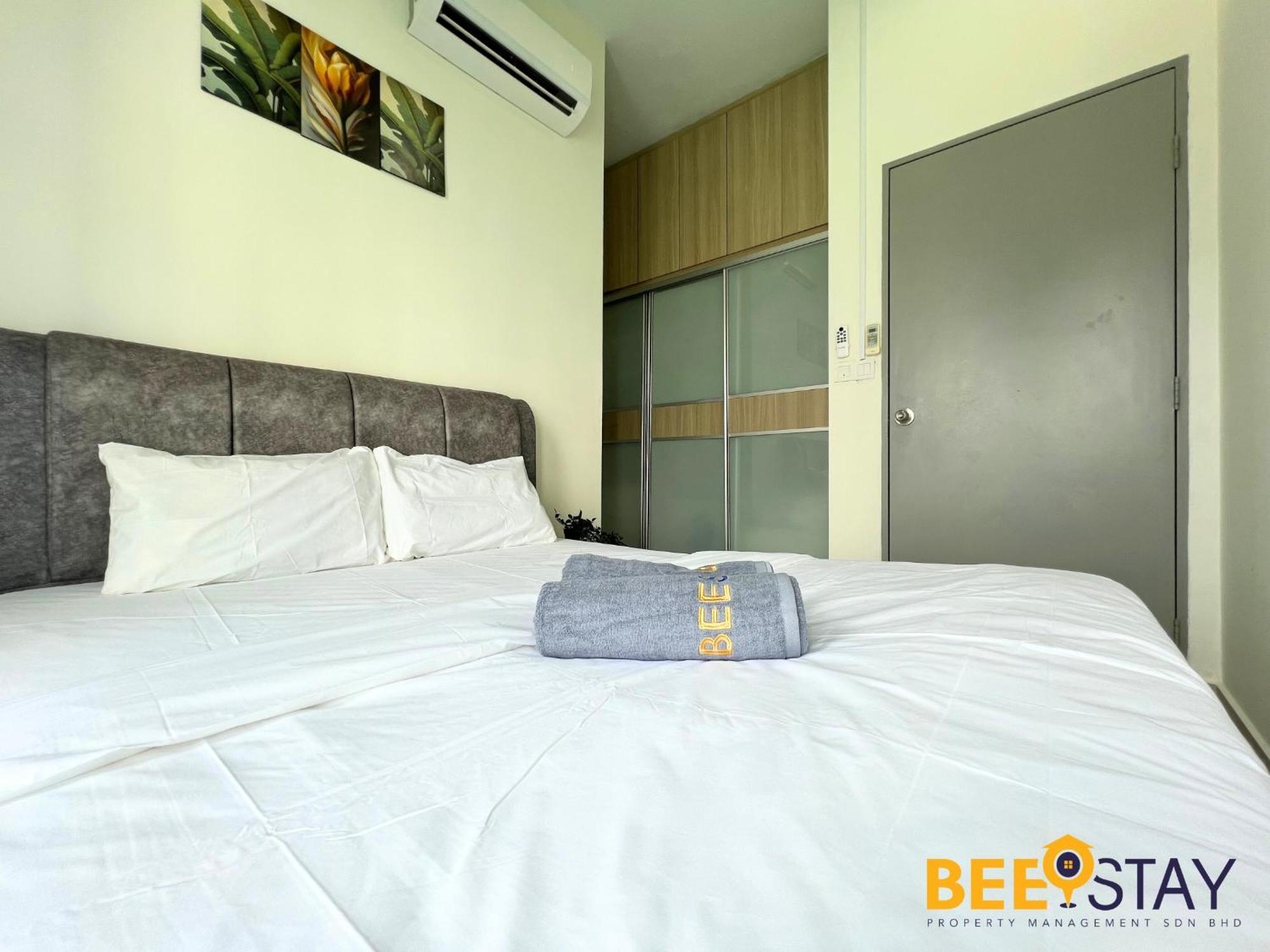 New Listing Klang With Netflix Wifi Swimming Pool View Leilighet Eksteriør bilde